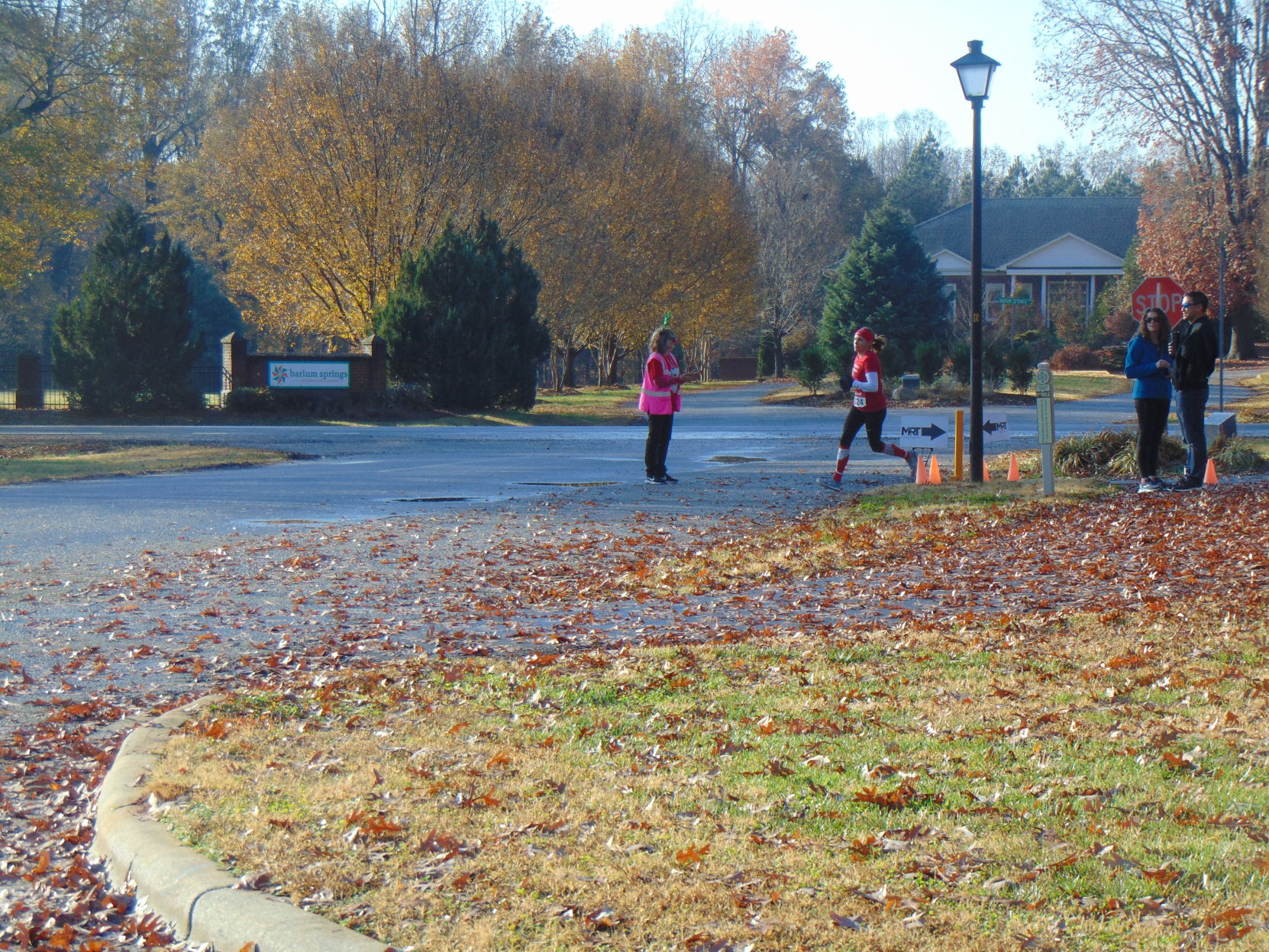 Jingle Run 5K (30).JPG